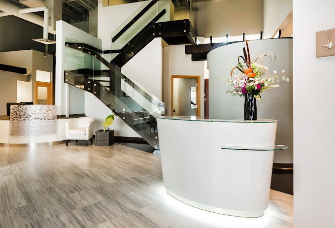 Provider of dental implants, Summerside Dental